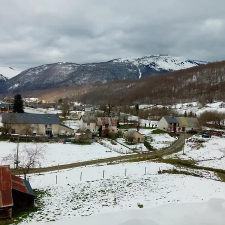 Vallee De *